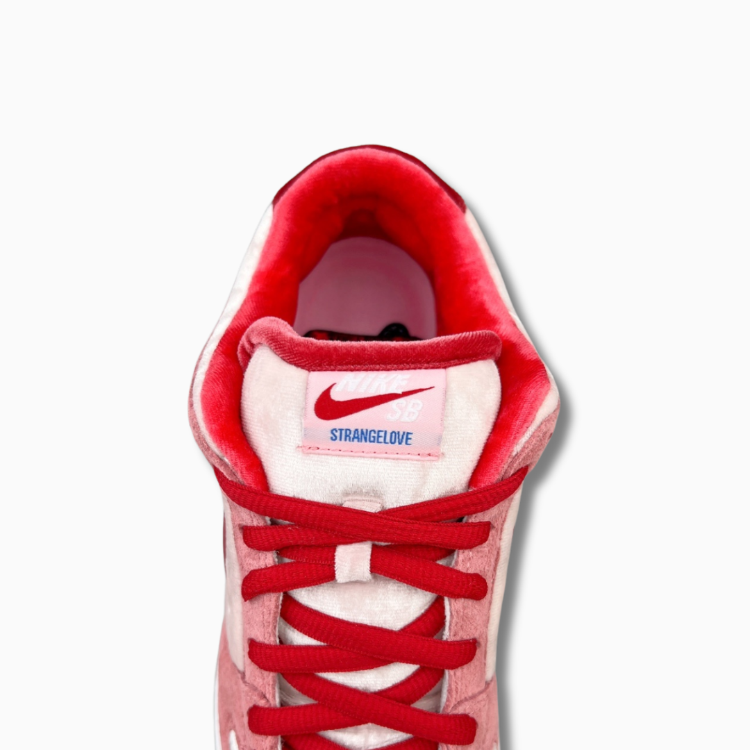 Nike SB Dunk Low StrangeLove Skateboards