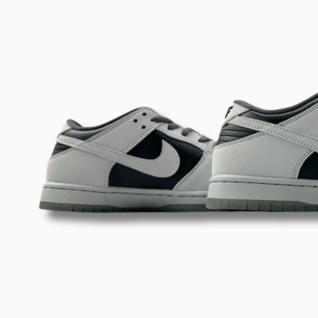 Nike SB Dunk Low Atlas 35MM Grey