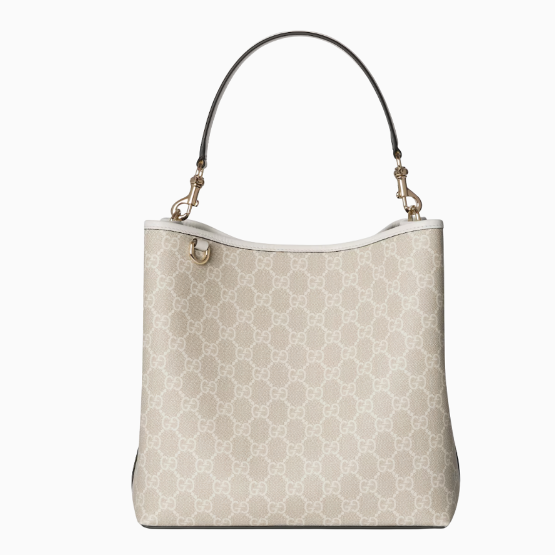 Bolso tipo cubo mediano con emblema GG