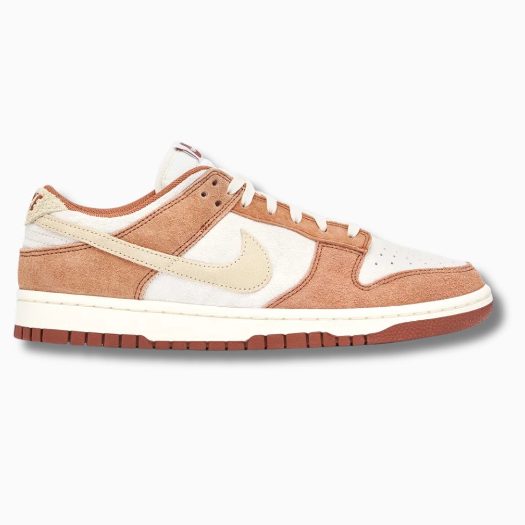 Nike Dunk Low Medium Curry