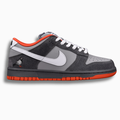 Nike SB Dunk Low Staple NYC Pigeon