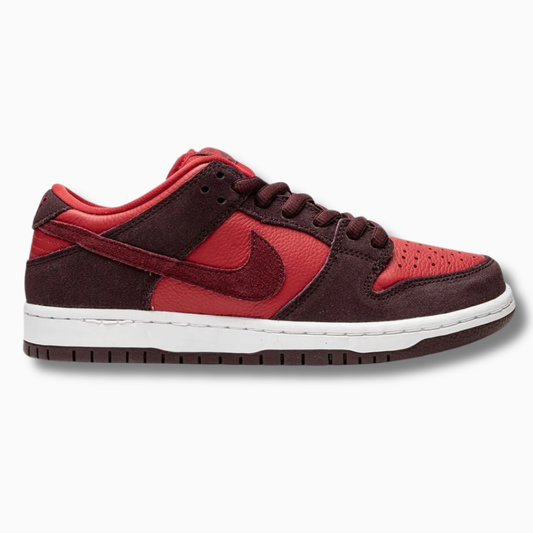 Nike SB Dunk Low Cherry