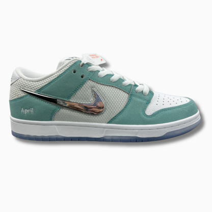 Nike SB Dunk Low April Skateboards