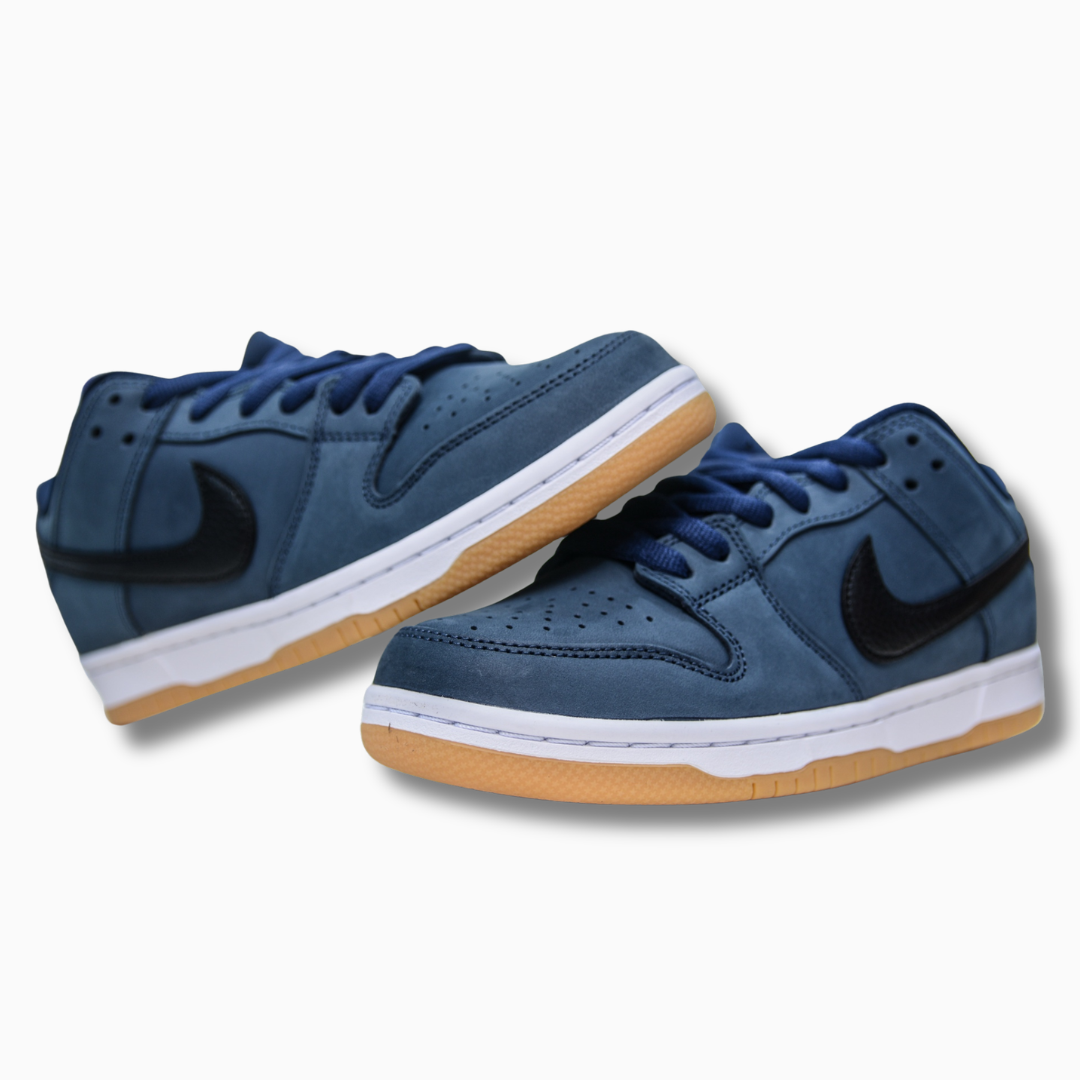 Nike SB Dunk Low Navy Black Gum
