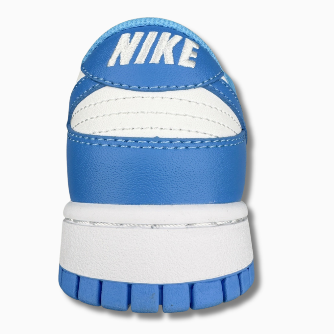 Nike Dunk Low UNC (2021)