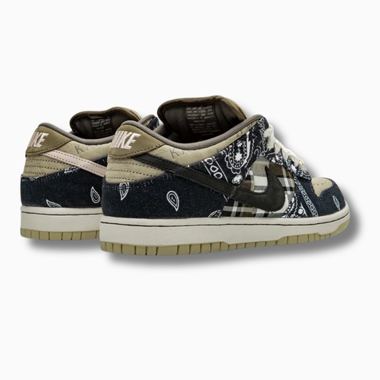 Nike SB Dunk Low Travis Scott