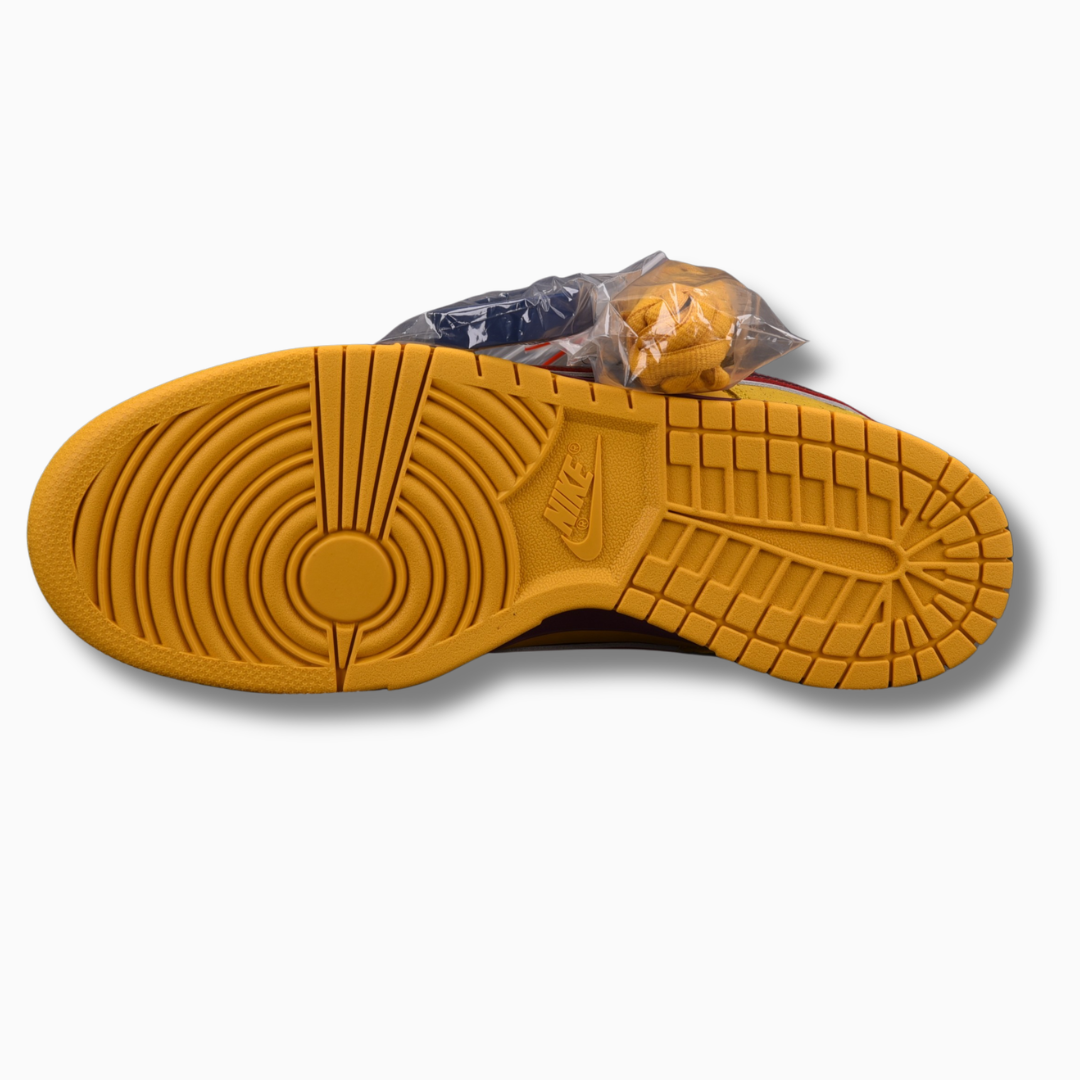 Nike SB Dunk Low Yellow Lobster