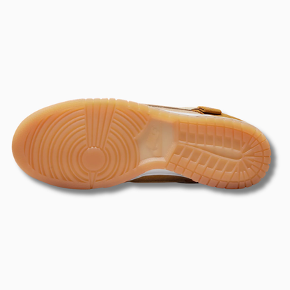 Nike Dunk Low SE Teddy Bear Praline