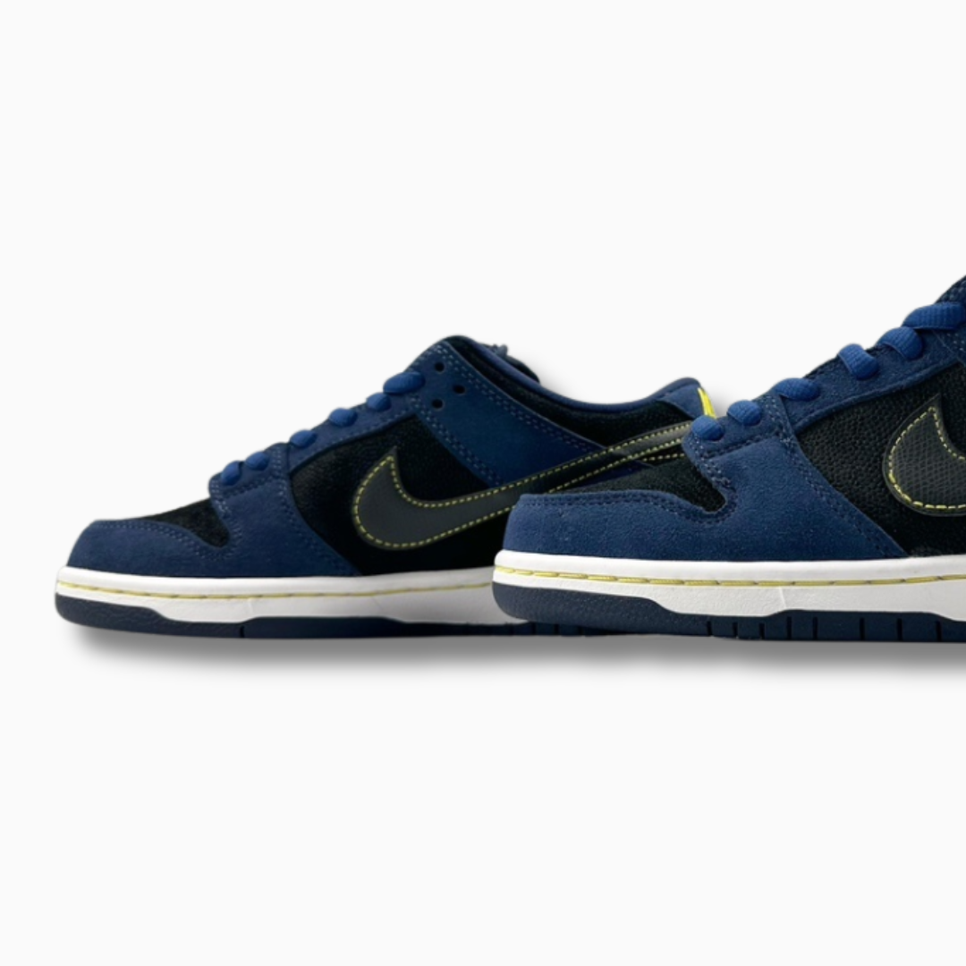 Nike SB Dunk Low Midnight Navy Black
