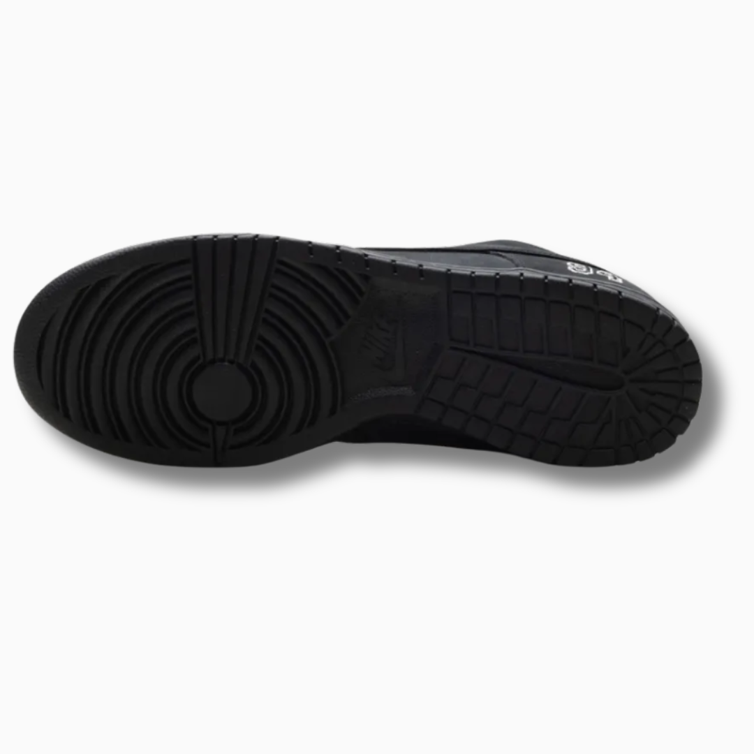 Nike SB Dunk Low Supreme 94 Black