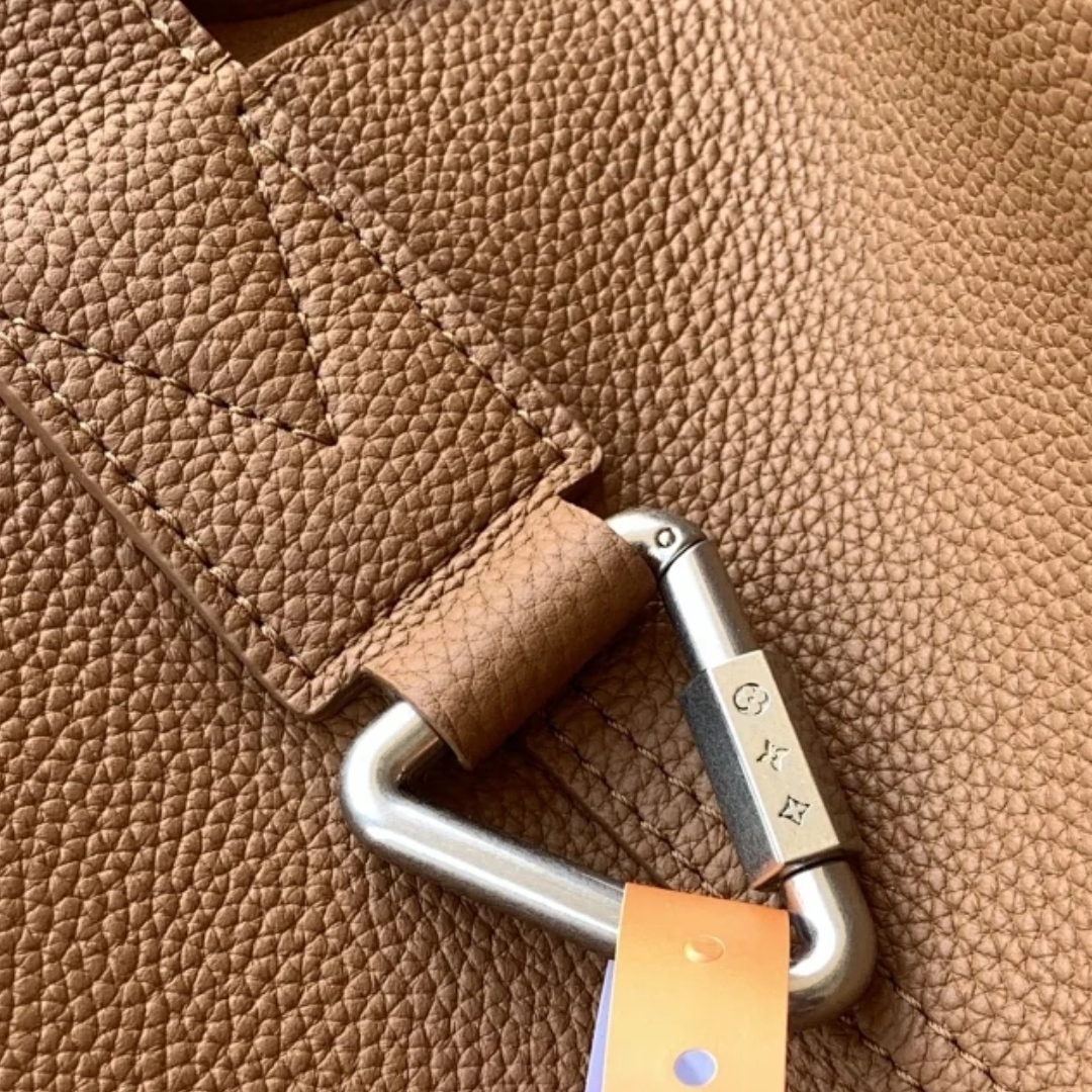 Bolso Hobo LV Verso Marrón Bronceado