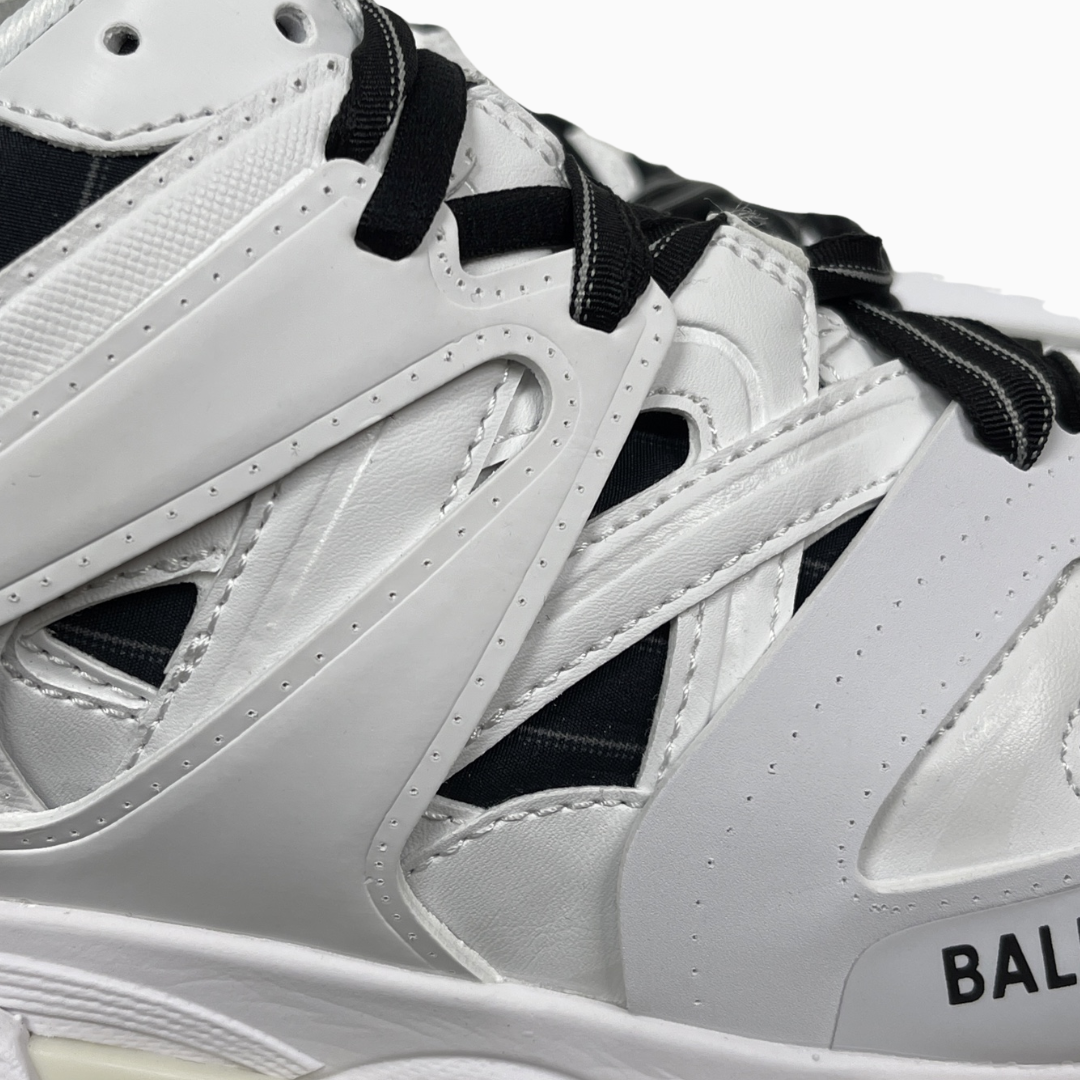 Balenciaga Track LED Negro