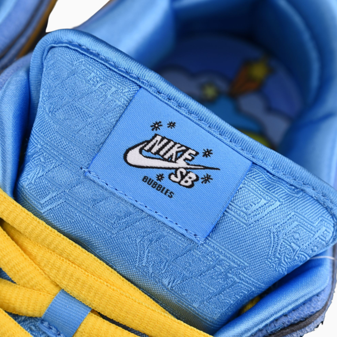 Nike SB Dunk Low The Powerpuff Girls Bubbles
