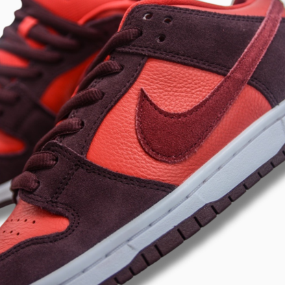 Nike SB Dunk Low Cherry