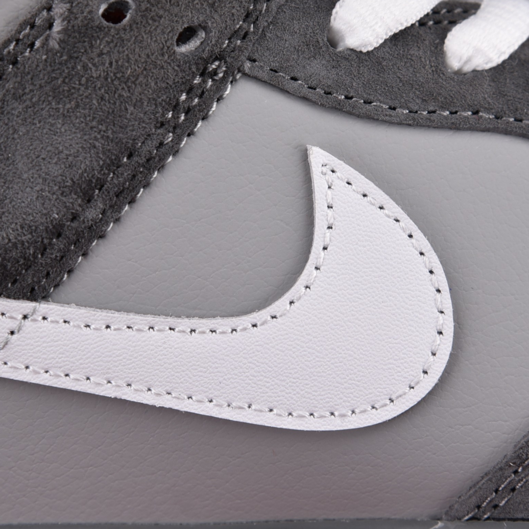 Nike SB Dunk Low Staple NYC Pigeon